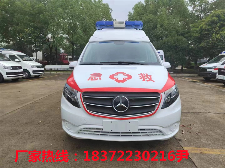 新款奔馳新威霆監(jiān)護(hù)型救護(hù)車！